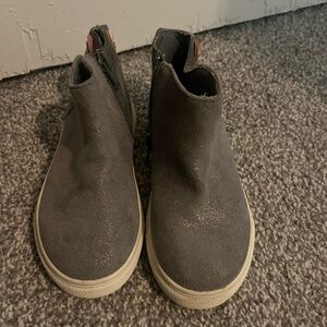 Tucker + Tate Gray Kids Boots with pink cat faces